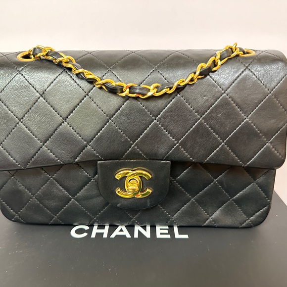 💎✨Authentic 💎✨Chanel Double flap Classic - Picture 4 of 15